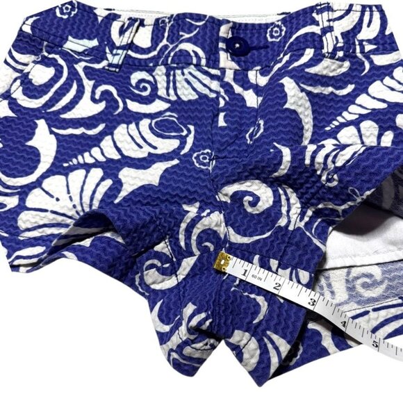 Lilly Pulitzer Blue and White walsh shorts - Picture 7 of 9